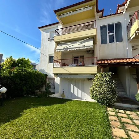 Garden House * Nikiti (Sithonia)